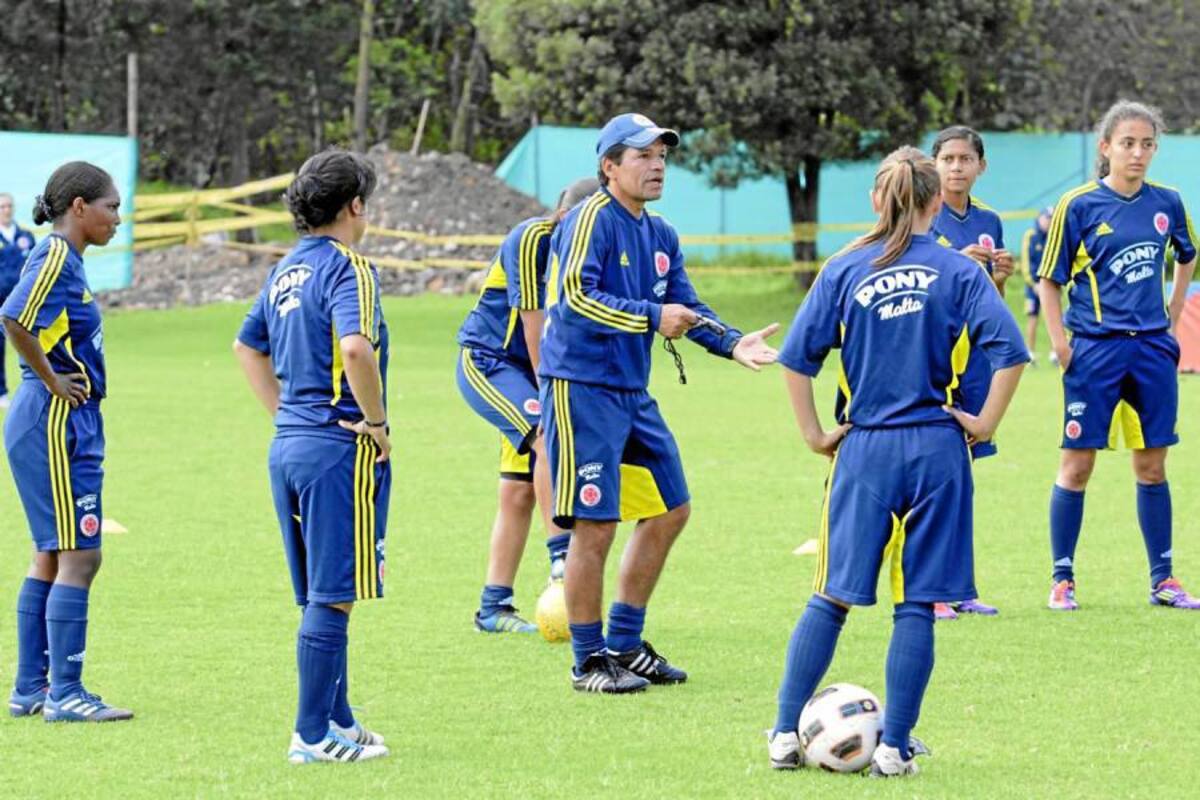 Con un grupo joven, pero con la convicción de seguir sorprendiendo en el mundo del fútbol femenino, la selección Colombia Sub-20 se alista para el Suramericano de la categoría en Brasil. La santandereana Yoreli Rincón hace parte del grupo. (Foto: Colprensa / VANGUARDIA LIBERAL )