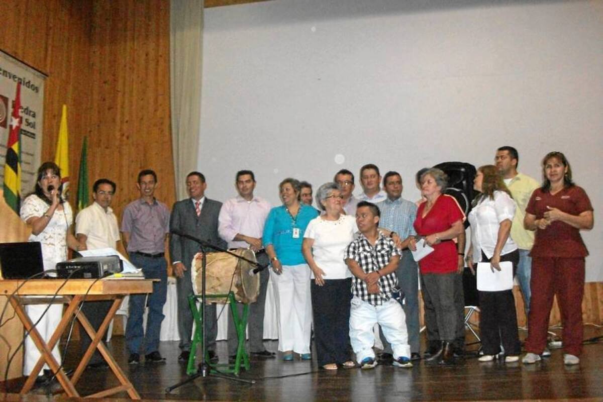 La actividad se llevó a cabo en las instalaciones de la Casa de la Cultura Piedra del Sol de Floridablanca y contó con la participación musical de la Escuela – Taller para Ciegos. (Foto: Suministrada/VANGUARDIA LIBERAL)