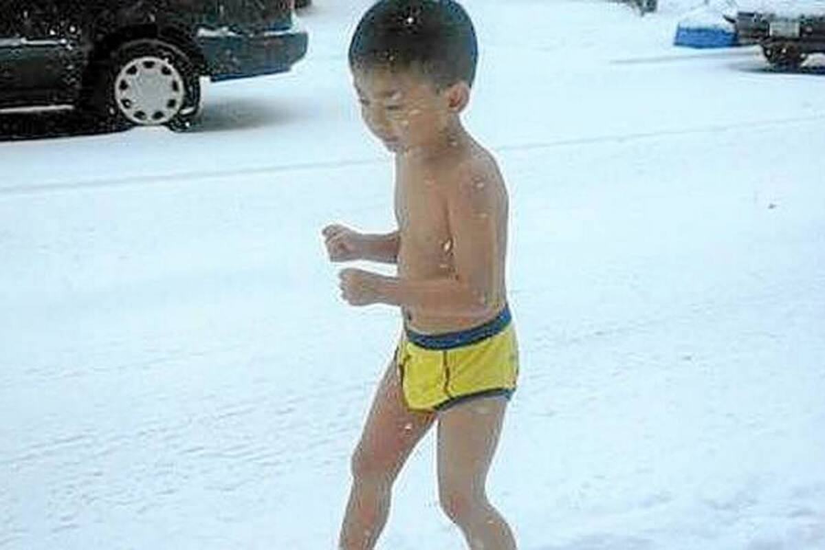 El polémico video se realizó el mes pasado durante unas vacaciones familiares en Nueva York, bajo una tormenta de nieve y una temperatura de menos 13º centígrados. (Foto: Tomada de Internet / VANGUARDIA LIBERAL)
