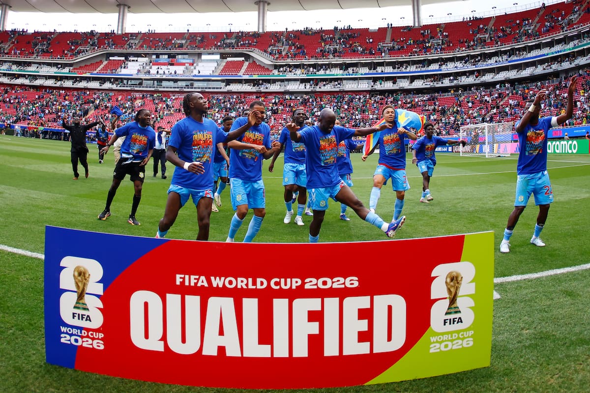 AMDEP2767. GUADALAJARA (MÉXICO), 31/03/2026.- Jugadores de República Demócratica del Congo celebran al clasificar a la Copa Mundial 2026 este martes, al vencer en un partido de repechaje a Jamaica en el Estadio Akron en Guadalajara (México). EFE/ Francisco Guasco