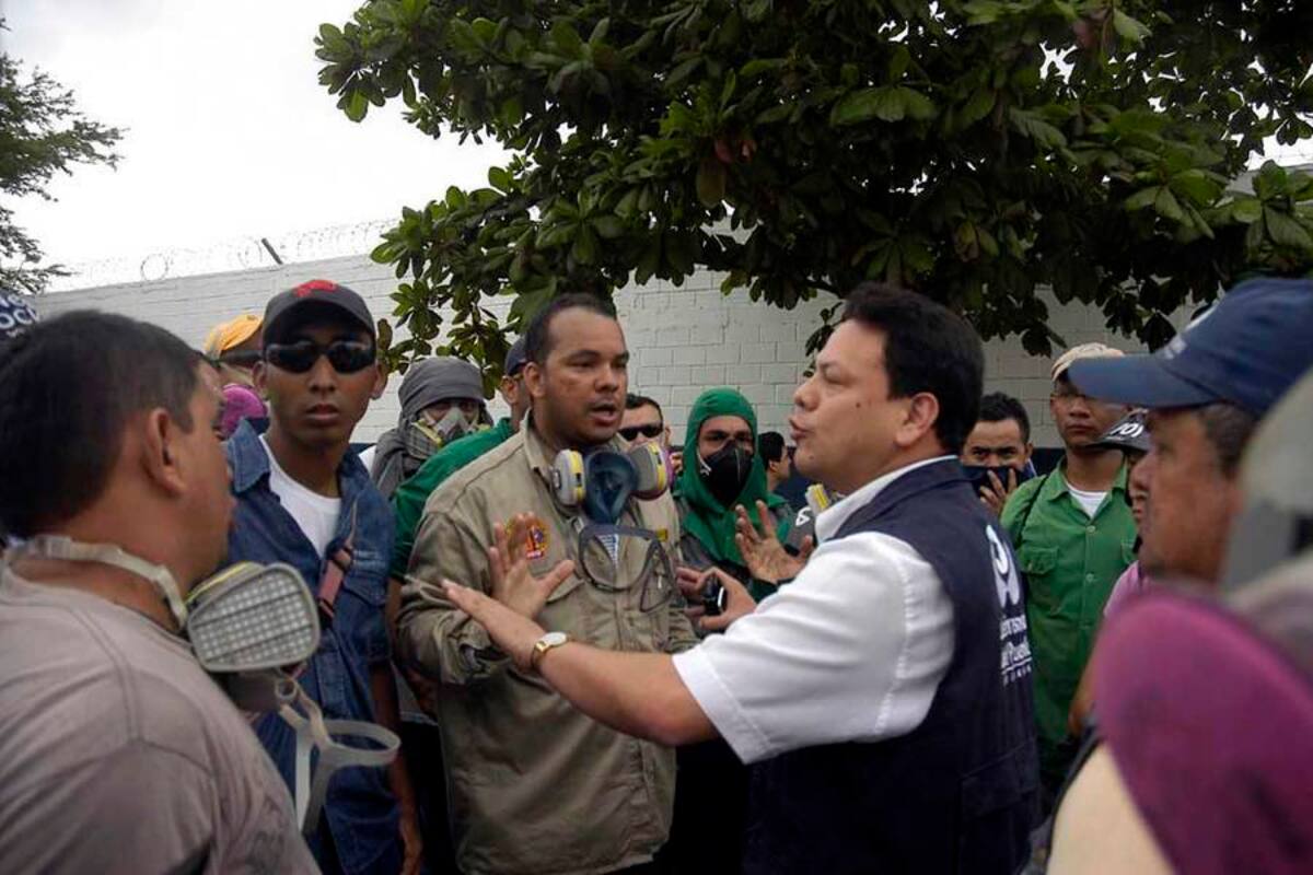 Primeras horas de paro fueron una batalla campal
