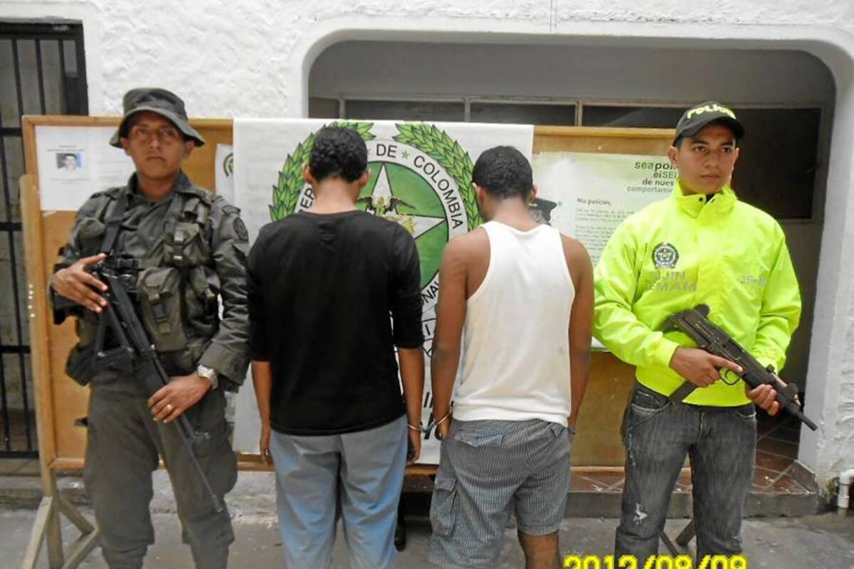 Dos de los presuntos homicidas del profesor de matemáticas de San Pablo, sur de Bolívar, están bajo custodia de la Policía Nacional a la espera de la audiencia preliminar. (Foto: Suministrada/VANGUARDIA LIBERAL)