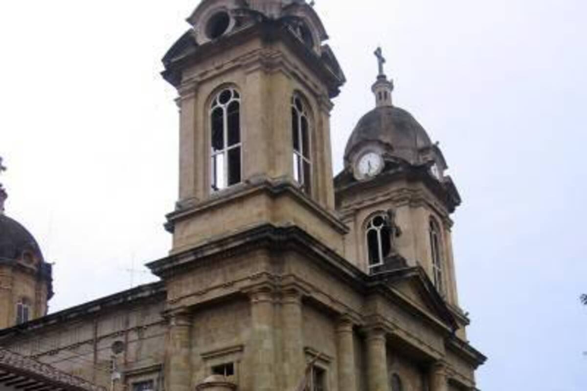 Aspectos de la Concatedral del Socorro que sería declarada patrimonio cultural de la Nación.(Foto: Nancy Gómez /VANGUARDIA LIBERAL)