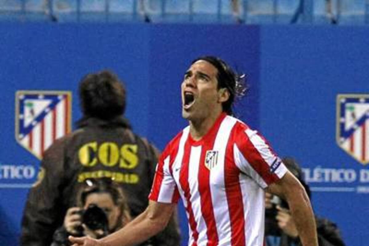 El delantero colombiano Falcao García ya empieza a figurar en la parte alta de la clasificación de los mejores goleadores del mundo en 2012. (Foto: Archivo / VANGUARDIA LIBERAL)
