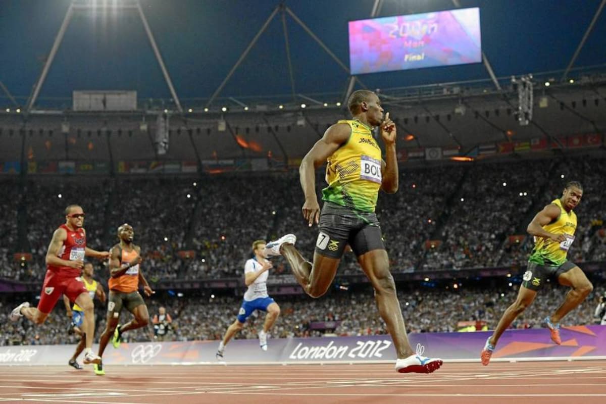 El jamaicano Usain Bolt conquistó su segunda medalla de oro en los Juegos de Londres al ganar los 200 metros con un tiempo de 19.32 y revalidó el doblete olímpico de la velocidad que obtuvo hace cuatro años en Pekín. (Foto: AFP / VANGUARDIA LIBERAL)
