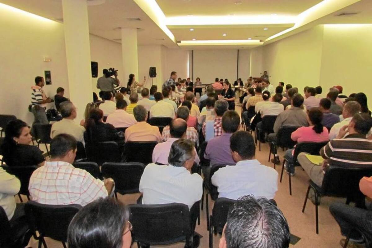 Cacaoteros y Bajo Rionegro quieren taponar la Troncal (Foto: Marco A. Rodríguez/VANGUARDIA LIBERAL)