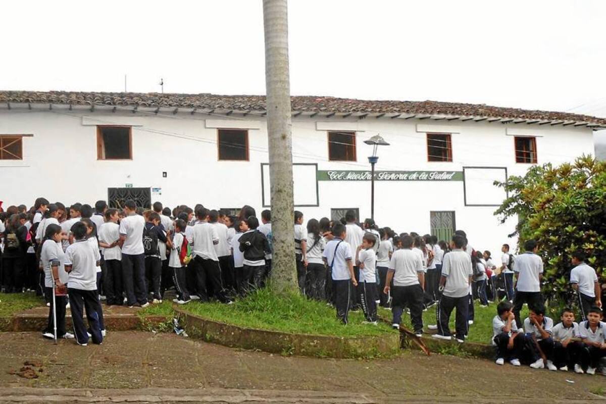 Gobierno nacional invertirá en colegio y estación de Policía (Foto: Nancy Acuña R. /VANGUARDIA LIBERAL)