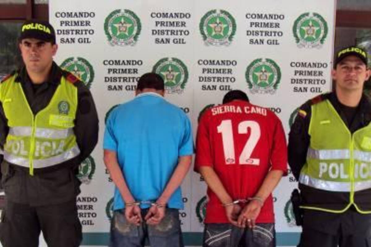 En el caso registrado el fin de semana en San Gil, se logró la captura de dos hombres. (Foto: Suministrada/VANGUARDIA LIBERAL )