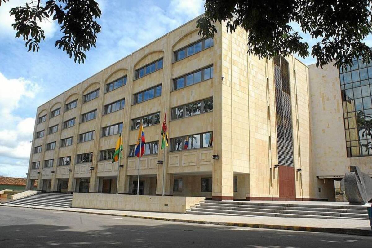 La Contraloría halló un presunto daño fiscal en 15 contratos de la Alcaldía (Foto: Archivo/VANGUARDIA LIBERAL )
