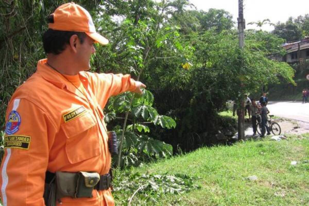 Por este trecho bajaron las aguas lluvias desde la parte alta del Socorro, empujando a la ciudadana por un cauce que comunica con la quebrada Caraota, donde finalmente fue hallada.