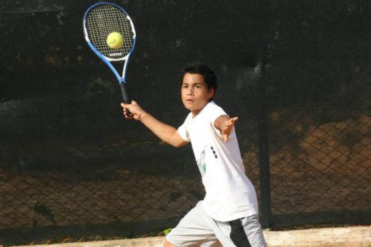 Un total de 58 tenistas de todo el país lucharán desde hoy por la supremacía del tenis infantil colombiano cuando se inicie la III Válida del Torneo Nacional de Tenis Grado 5 en Barrancabermeja.(Foto: Archivo/VANGUARDIA LIBERAL)