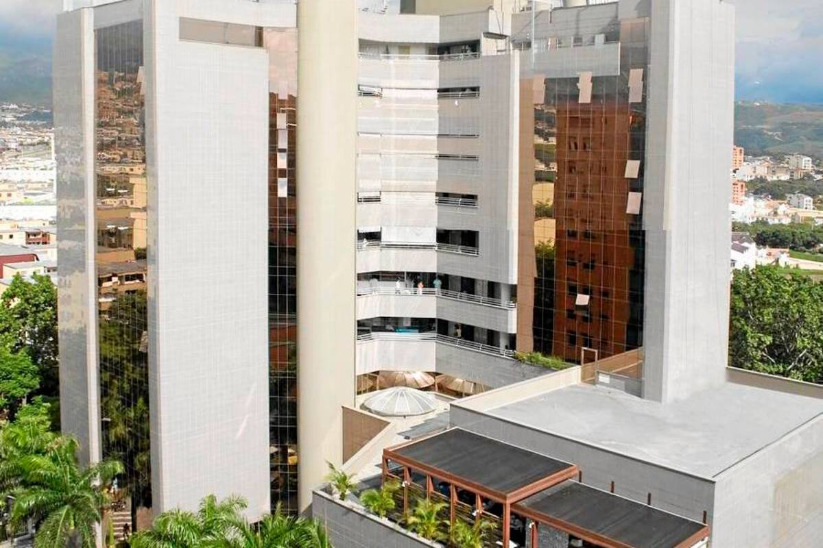 FCV implantó primer ‘corazón artificial’ a una niña en el país