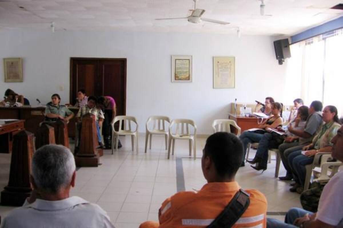Pese a la situación de desacierto en el manejo de los residuos sólidos en Socorro, la Personería Municipal no ha recibido ninguna queja por escrito de la comunidad manifestando su inconformismo al respecto. (Foto: Nancy Gómez /VANGUARDIA LIBERAL)