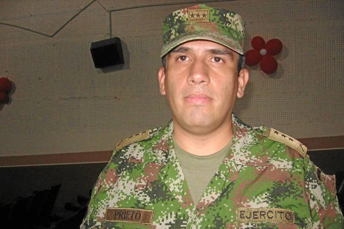 Definieron situación militar a jóvenes bachilleres en Socorro