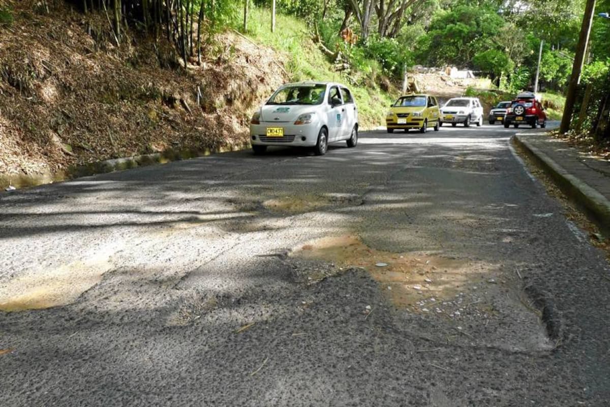 Vanguardia Liberal presenta una nueva radiografía vial. En esta ocasión recorrimos el trayecto que comunica al sector de Lagos del Cacique, el cual está adscrito a la Comuna 16 de la capital santandereana. (Foto: Nelson Díaz / VANGUARDIA LIBERAL)