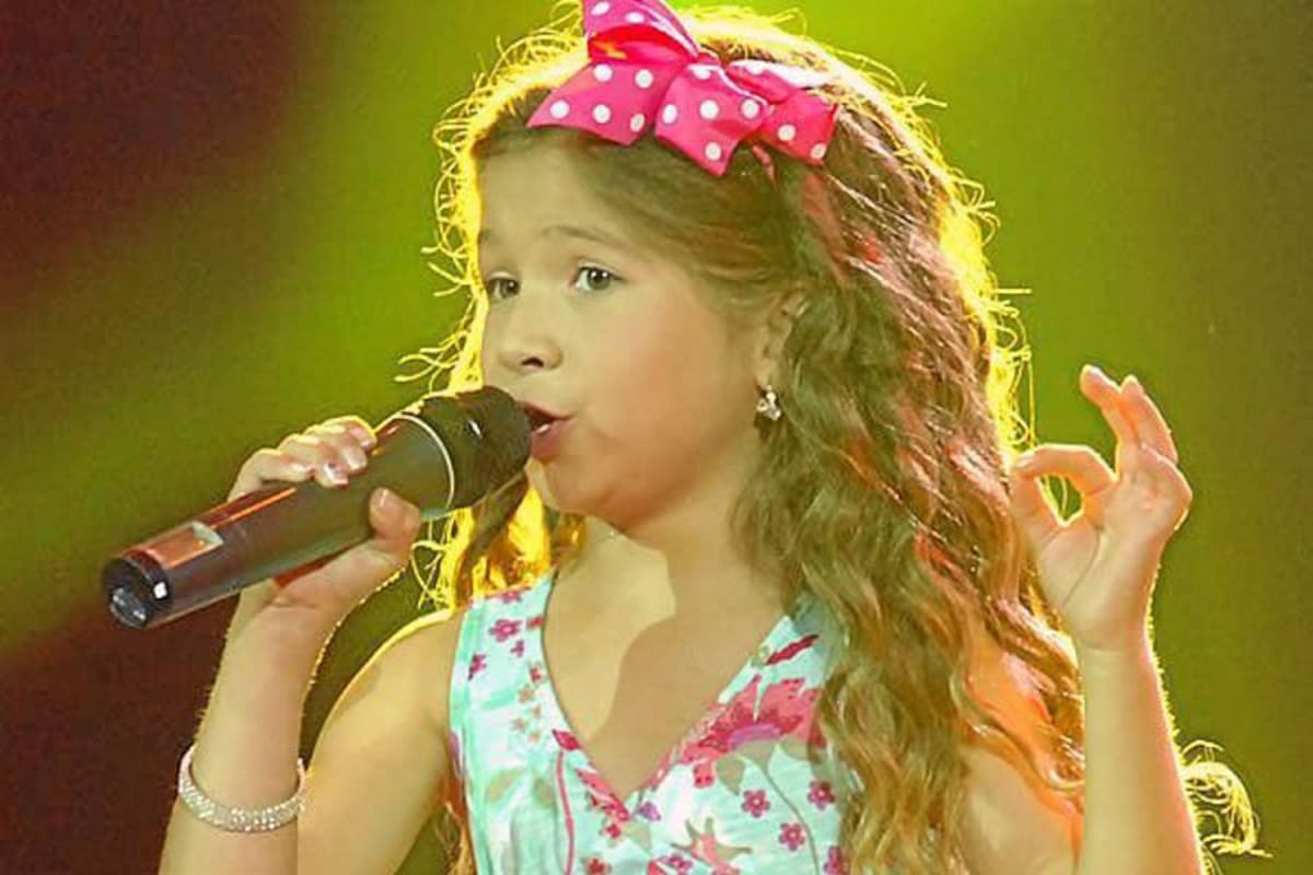 Shaira cada vez más cerca de la final del Factor XS