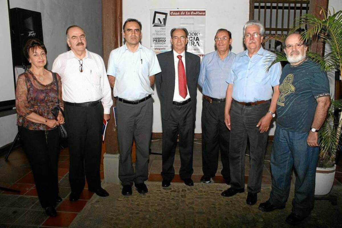 María Victoria Gómez, Marco Aurelio Skinner, Luis Eduardo Celis, Diego Otero, Vladimir Rojas, Fabio Torres Barrera y Mario Gómez Díaz. (Foto: Mauricio Betancourt/VANGUARDIA LIBERAL)