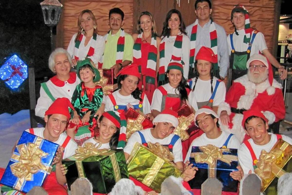 Isabel Mantilla, Enrique Pabón, Carolina Zarate, Diana Olaya, Marco García, Showeto, Mama Noel, Din, Ashevah, Flaunder, Yody, Santa, Royzly, Mildred, Shelmar, Ramel y Pretzly. (Foto: Cesar Flórez/ VANGUARDIA LIBERAL)