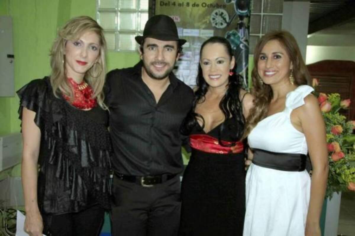 Érika Salazar, Fabián Mendoza, Yolanda Rayo y Sandra Garzón.