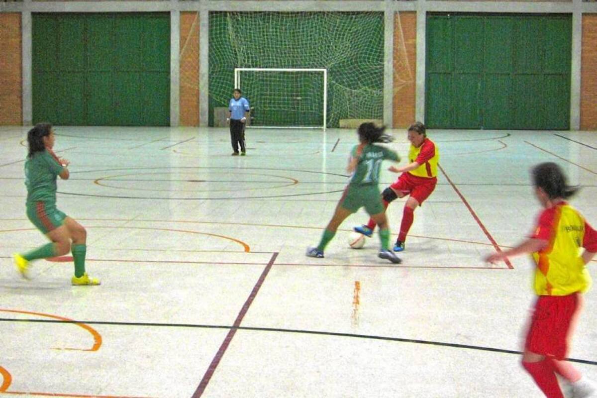 El Torneo Regional de Fútbol de Salón de la rama femenina es organizado por la Administración Municipal, a través del Instituto de Deporte y Recreación. (Foto: Archivo/VANGUARDIA LIBERAL )