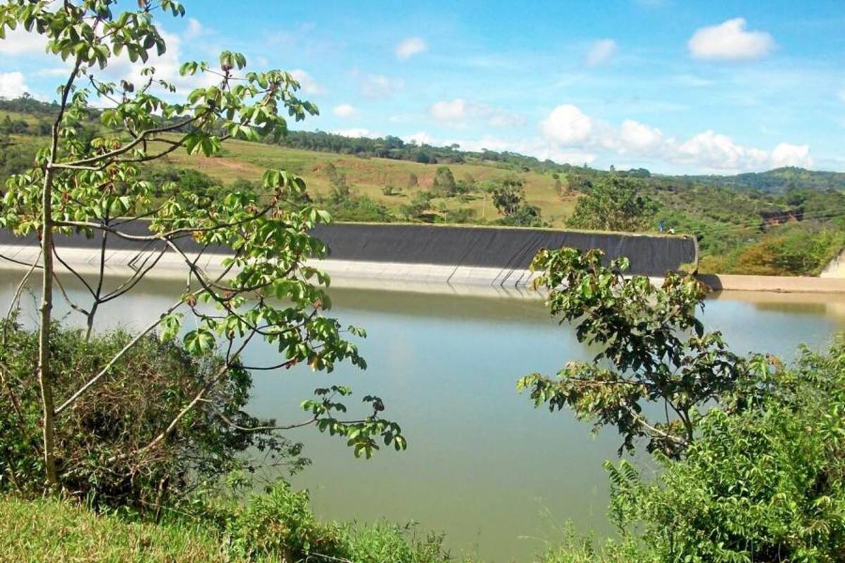 Una comisión realizará una visita al embalse La Honda del Socorro para determinar si existe contaminación. (Foto: Nancy Gómez /VANGUARDIA LIBERAL)