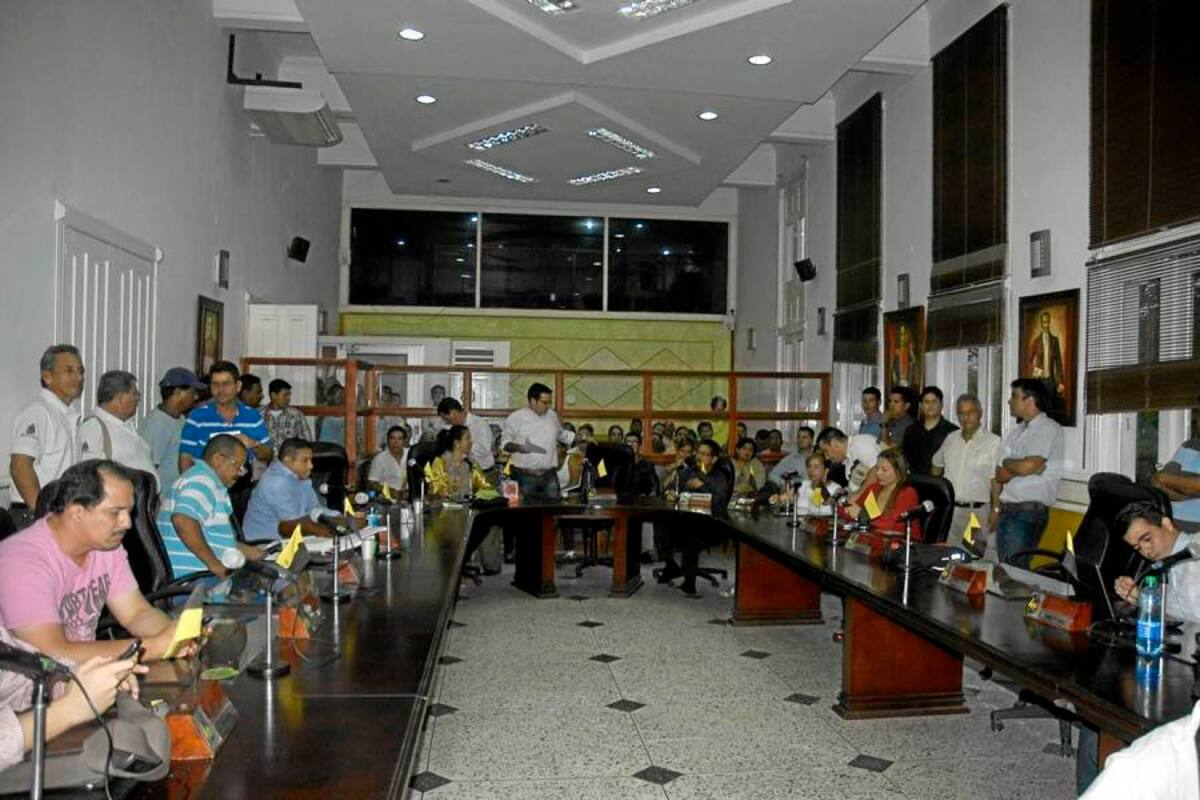 Cuatro obras de infraestructura podrían ser ejecutadas y terminadas con el presupuesto pendiente del 2011. (Foto: Archivo/VANGUARDIA LIBERAL )