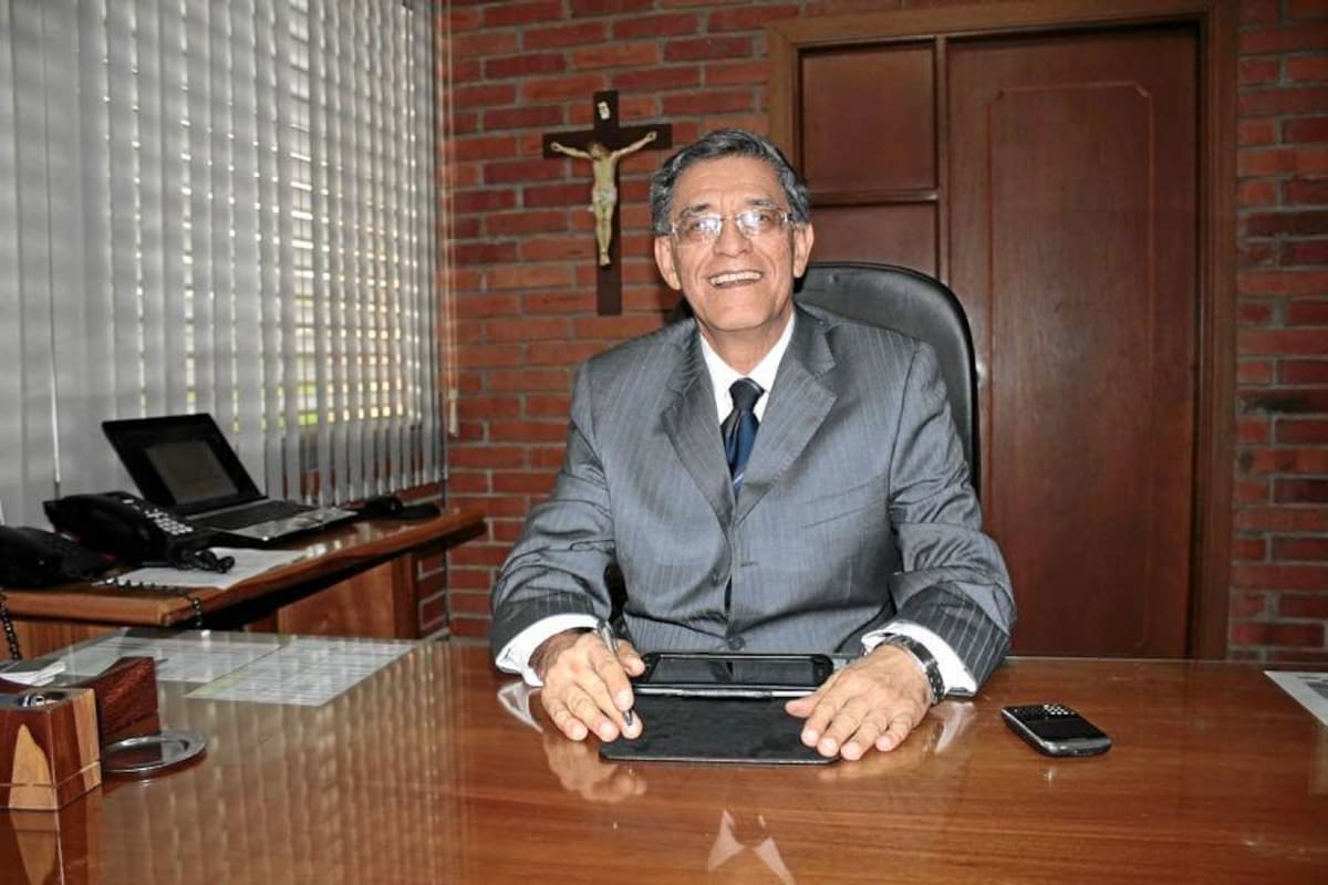 La ‘Manuela Beltrán’ tiene nuevo Rector