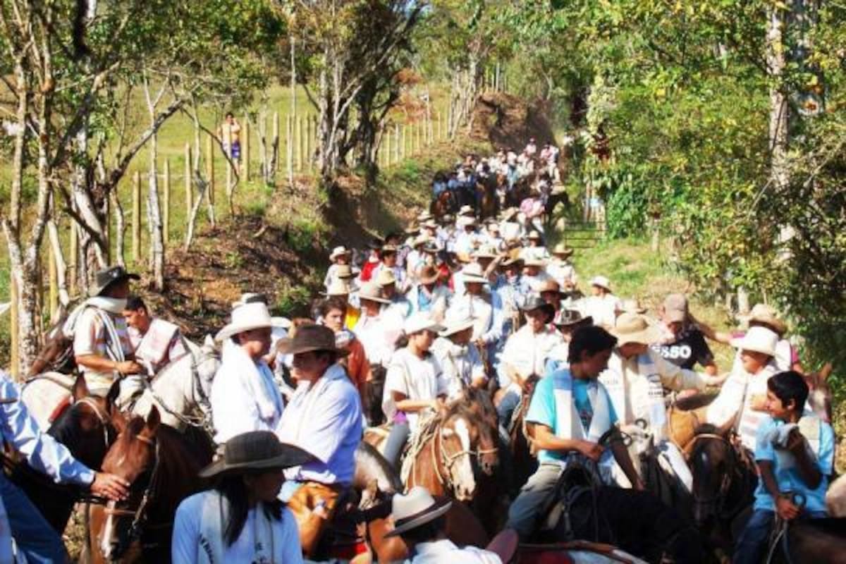 La gran cabalgata tendrá lugar mañana al medio día, después de la carrera de zorras.(Foto: Suministrada /VANGUARDIA LIBERAL)