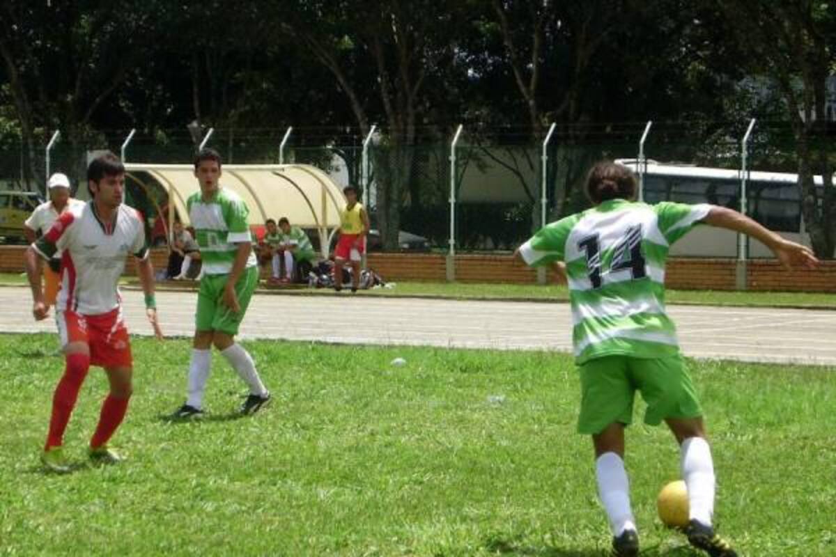 En un compromiso arduamente disputado el equipo de la UTS se clasificó a las finales de las justas tras vencer 1-0 a la UIS.