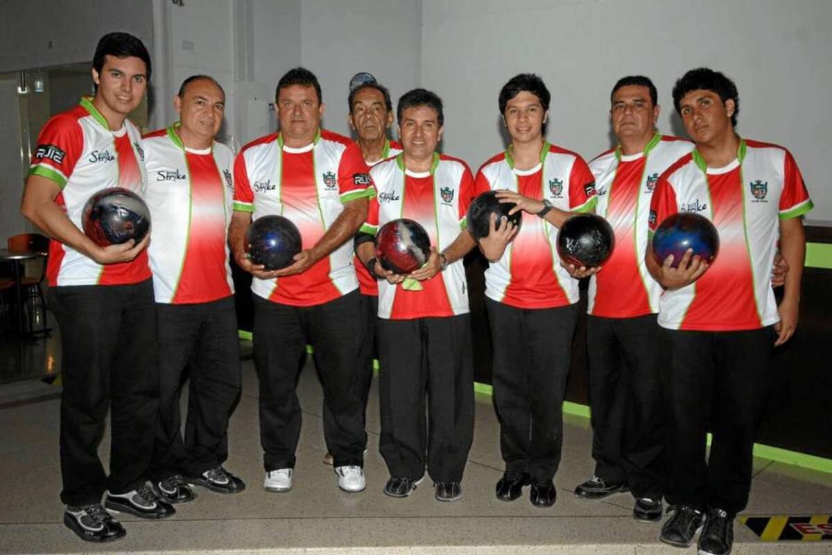 El Club Unión se adjudicó el título por equipos y por ternas del Torneo Departamental de Bolo Americano. (Foto: Jaime Del Río / VANGUARDIA LIBERAL)