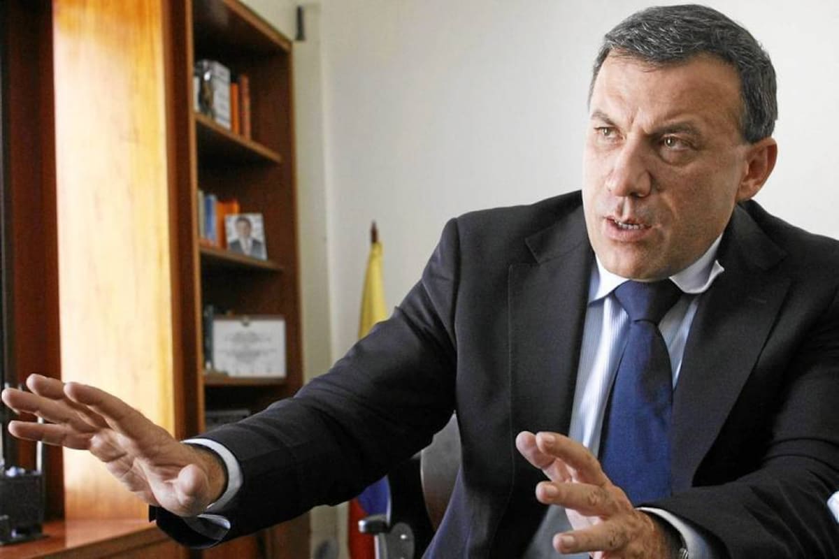 La U aún no ha decido a quién le dará el voto para Procurador: Roy Barreras