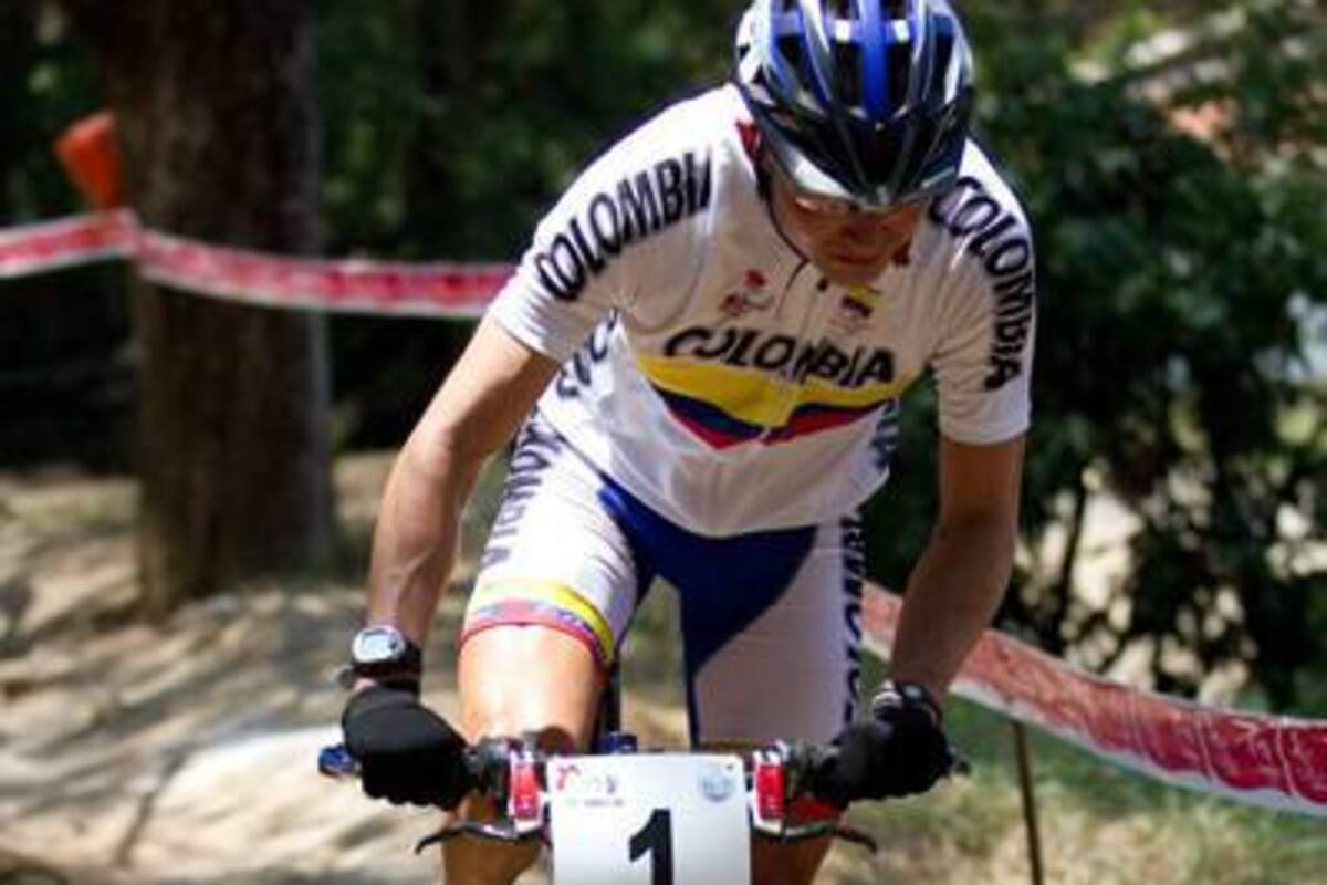 La primera carta que Colombia lanzará en los Juegos Panamericanos Guadalajara 2011 con el propósito de ganar medalla de oro será la del ciclomontañista boyacense Héctor Leonardo Páez. Él será el encargado de abrir la actuación nacional en las justas, mañana en Tapalpa, municipalidad ubicada a 120 kilómetros de la capital de Jalisco. (Foto: Archivo / VANGUARDIA LIBERAL )