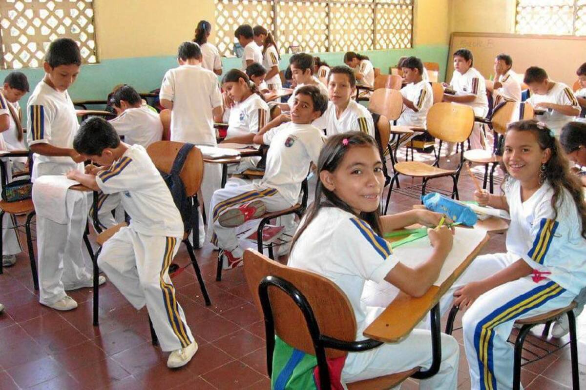 El Director de Núcleo hizo un llamado a las instituciones rurales para que den un compás de espera a los estudiantes que tiene pendientes nivelaciones por las dificultades que existen con el transporte escolar. (Foto: Archivo/VANGUARDIA LIBERAL )
