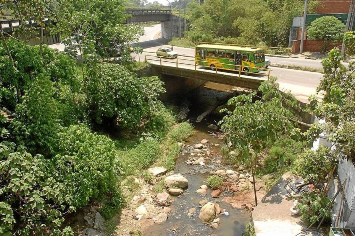 Cdmb controló afectación en Quebrada Aranzoque