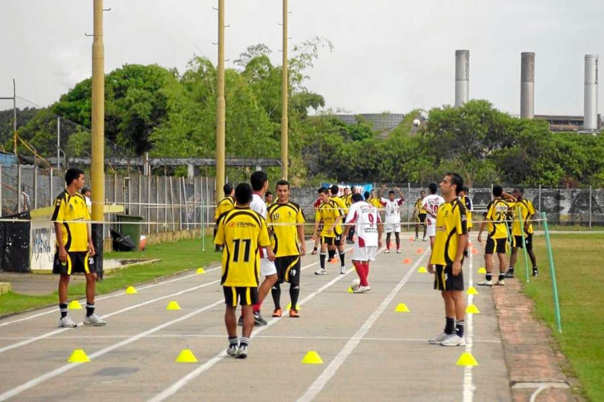Hoy a las 3:00 de la tarde jugará su último partido en el estadio Daniel Villa Zapata el Alianza Petrolera frente Atlético Bucaramanga por la primera fecha de la Copa Postobón. (Foto: Archivo/VANGUARDIA LIBERAL)