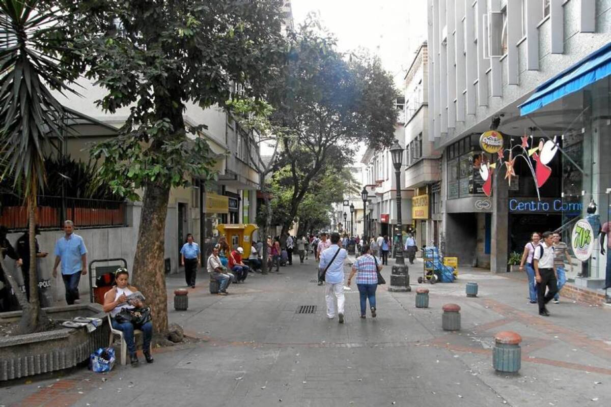 Histórico: el centro amaneció despejado