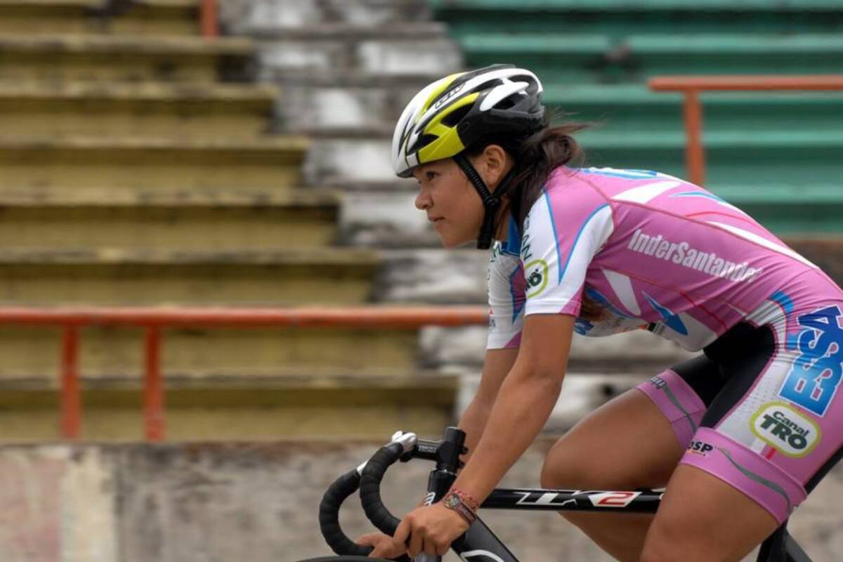 Martha Bayona Pineda no defraudó en su aparición en las pruebas de pista de la Final Nacional de los Juegos Intercolegiados, y se impuso en las pruebas de los 200 metros lanzados y 500 metros con partida detenida. (Foto: Archivo / VANGUARDIA LIBERAL)