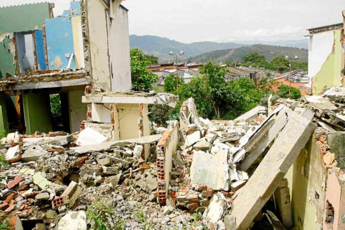 Exoneraron del predial a los damnificados de San Cristóbal (Foto: César Flórez/VANGUARDIA LIBERAL)