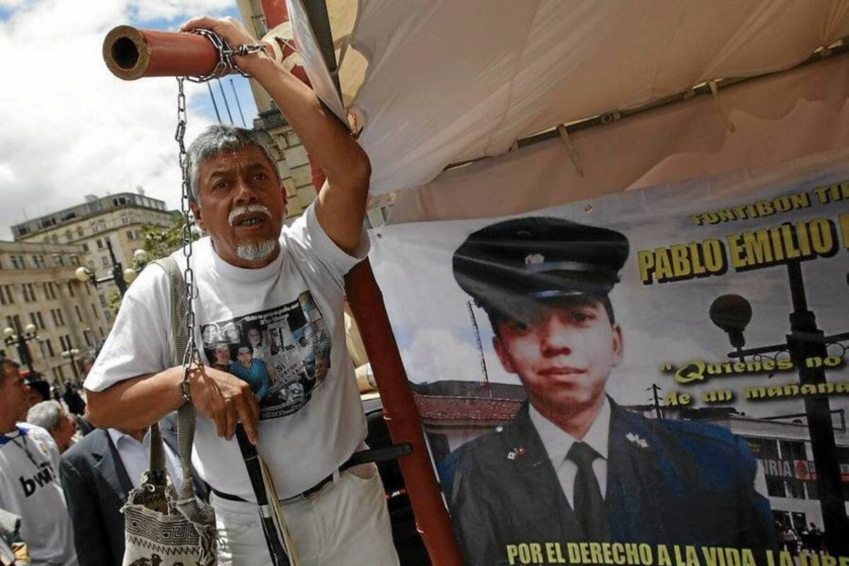 Las amenazas no cesan desde que el hijo del profesor Moncayo quedó en libertad después de 13 años de secuestro. (Foto: Colprensa/VANGUARDIA LIBERAL )