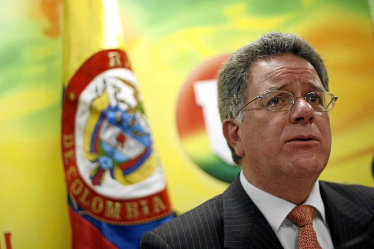 Aparece Restrepo vía Twitter para atacar al gobierno de Santos (Foto: Archivo/VANGUARDIA LIBERAL)