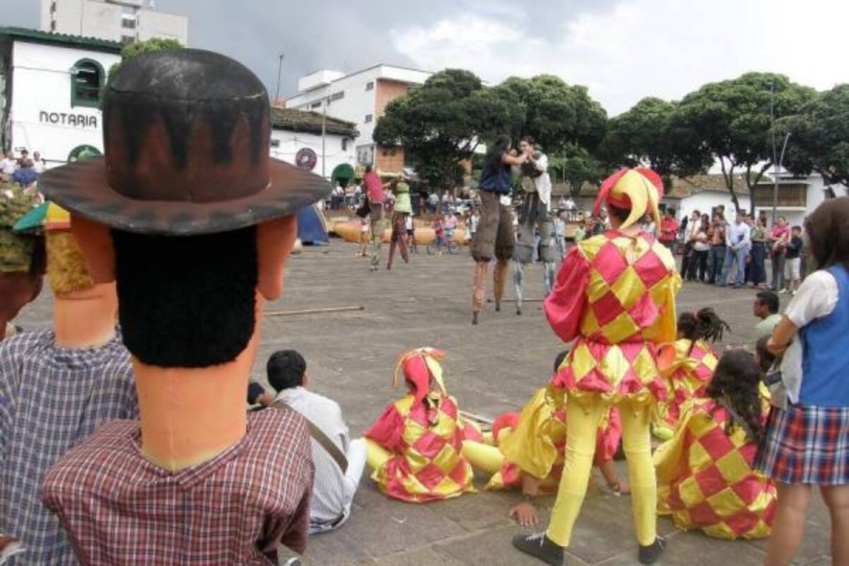 Funcionarios del Municipio instaron a los artistas estar atentos a la convocatoria de estímulos hecha por el Gobierno Nacional(Foto: Archivo/VANGUARDIA LIBERAL )