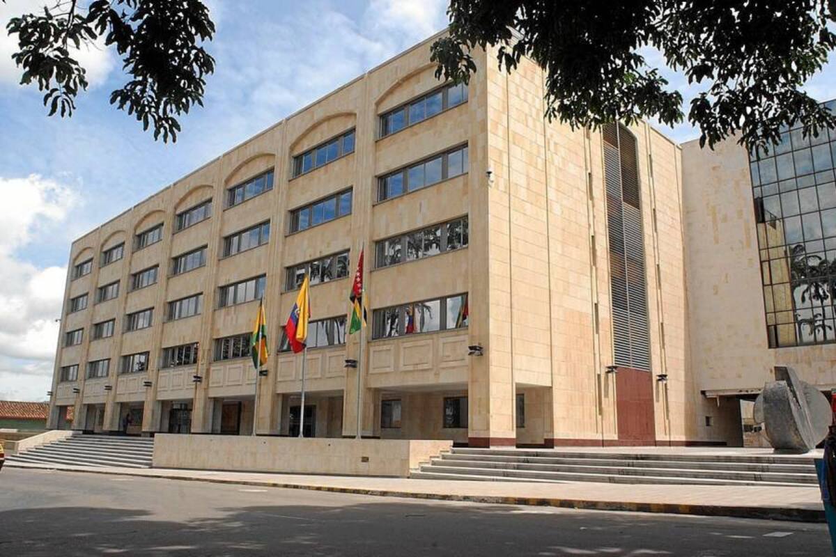 Como a la Contralora Municipal, Magda Milena Amado Gaona, le corresponde resolver la segunda instancia de los procesos de responsabilidad fiscal que se adelantarán por el ‘carrusel’ de contratos de la Alcaldía de Bucaramanga, ya no podrá volverse a referir al tema por la reserva sumarial. (Foto: Archivo/VANGUARDIA LIBERAL)