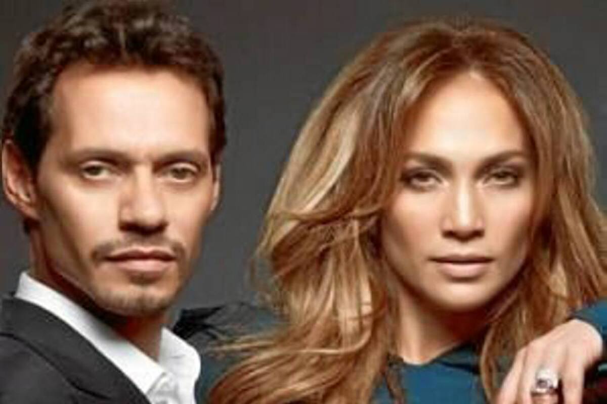 Marc Anthony y Jennifer López han demostrado sintonía como pareja de trabajo en el plató de su nuevo proyecto juntos: el programa televisivo Q’Viva! The Chosen. En una sesión de grabación a la que tuvo acceso un grupo de periodistas, los cantantes se mostraron cercanos, debatieron armoniosamente e incluso compartieron alimentos. ¿Seguirá la cordialidad entre ellos?