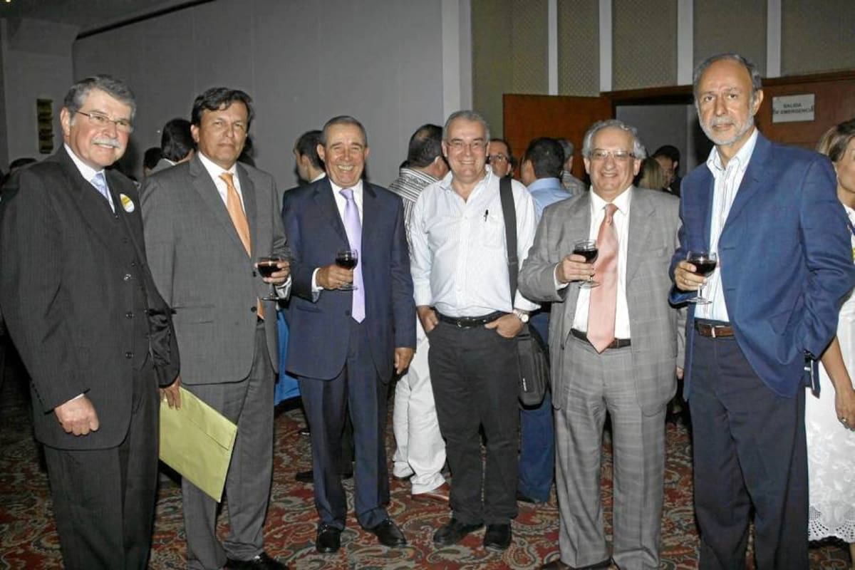 Rafael Orduz, Rafael Marín, Gustavo Montoya, Ricardo Arenas, Henry Ramírez y Bernardo Gómez. (Foto: Foto: Cesar Flórez / VANGUARDIA LIBERAL)