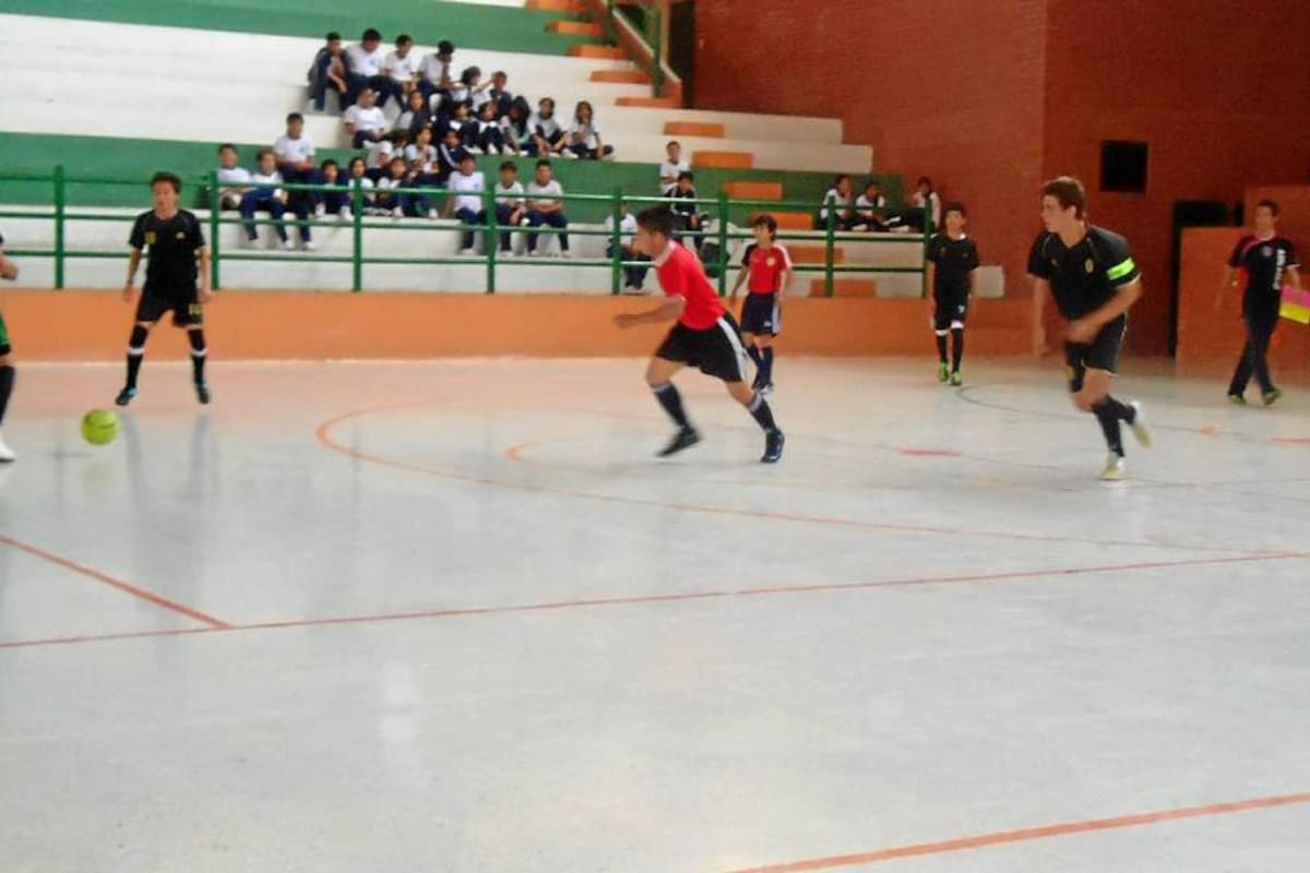 uno por cero venció a la Policía del Socorro el equipo de Bucaramanga, Deportivo Taz, que salió triunfante de la capital Comunera, en el Campeonato de Fútbol de Salón Rama Masculina. (Foto: Archivo/VANGUARDIA)