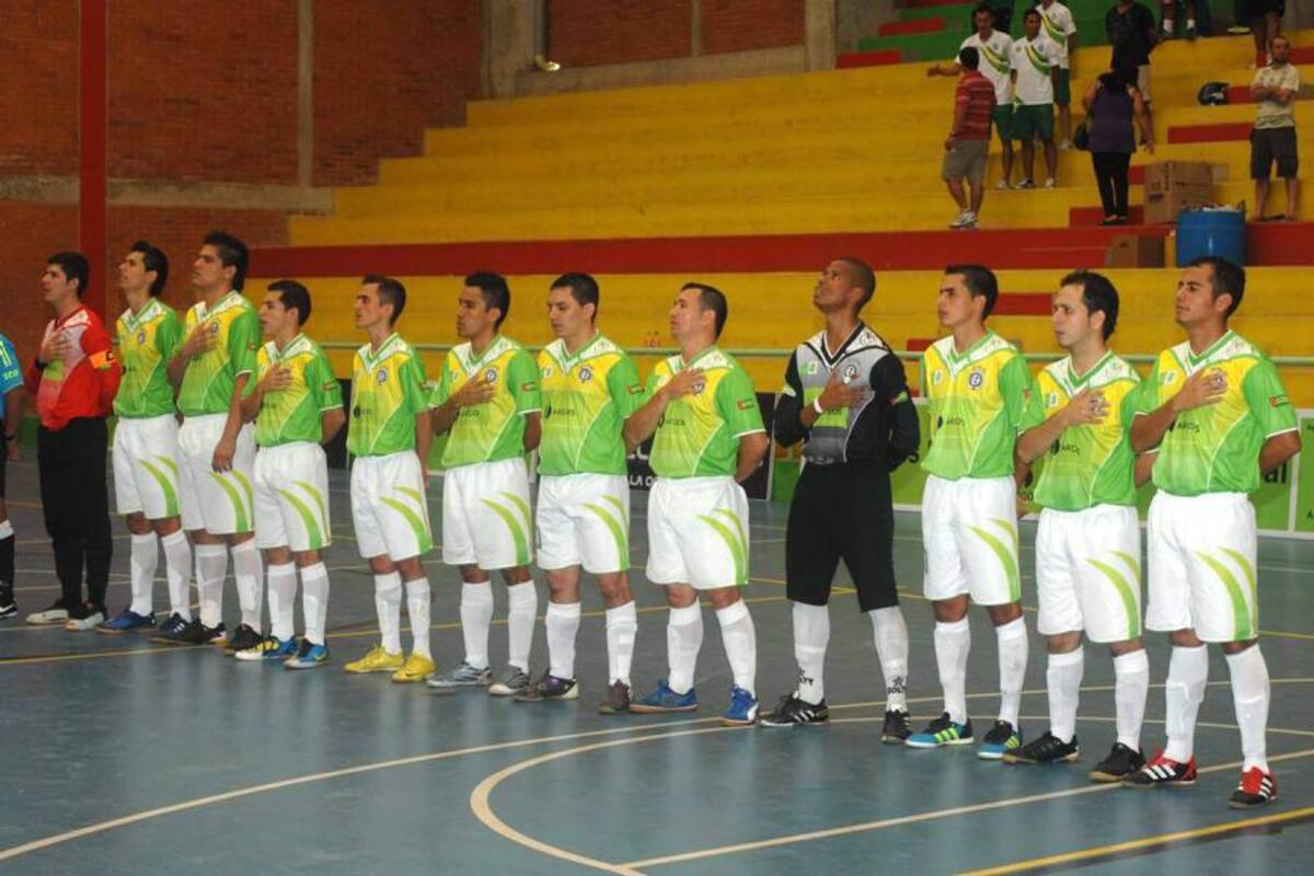 Real Bucaramanga no sólo se encuentra invicto como local en lo que va de las dos ediciones de la Liga Argos de Fútbol Sala Fifa, sino que acumula cinco victorias en igual número de partidos, resultado que espera revalidar hoy ante Uniautónoma. (Foto: Archivo / VANGUARDIA LIBERAL)