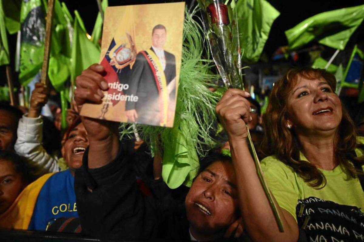 Correa va camino a la reelección en Ecuador
