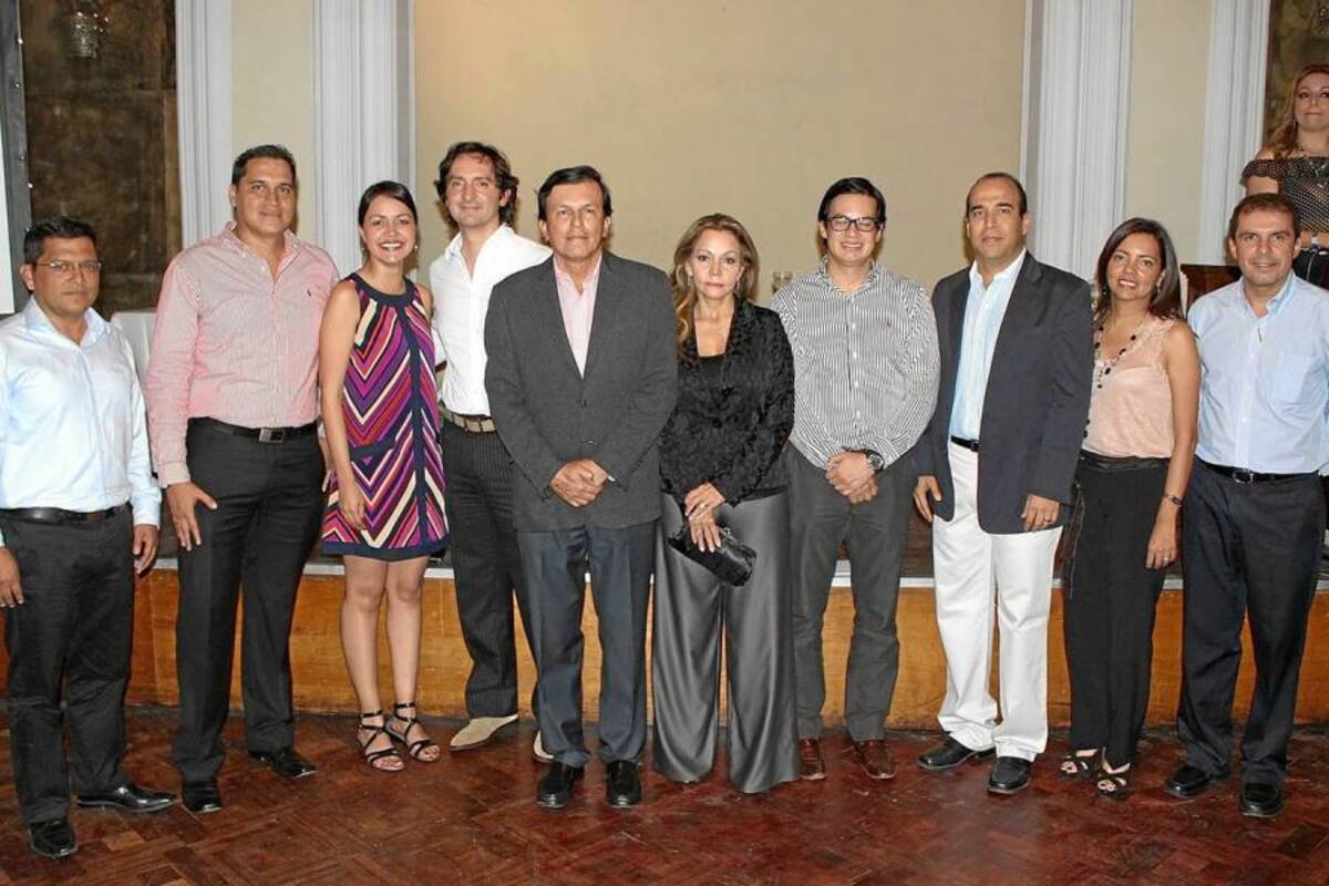 Nelson García, Ronald Forero, Catalina Rodríguez, Gonmar Acevedo, Rafael Marín, Luz Milta Díaz Ardila, Juan Felipe Marín, Iván Darío Espinoza, Claudia Cruz Ayala y José Luis Páez. (Foto: Mauricio Betancourt / VANGUARDIA LIBERAL)