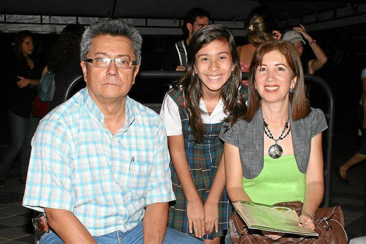 Raúl Sepúlveda, Valentina Sepúlveda y Blanca Isabel Gaitán. (Foto: Mauricio Betancourt / VANGUARDIA LIBERAL)