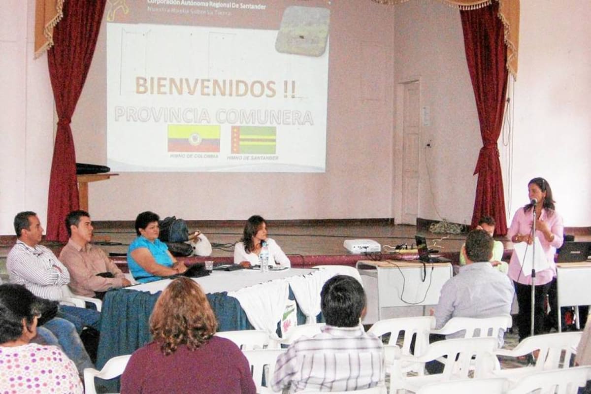 Proyectos de reforestación, rellenos sanitarios, ayuda en la preservación de los recursos naturales e integración de la comunidad, son algunos de los compromisos que la CAS anunció que asumirá en el cuatrienio. (Foto: Nancy Gómez /VANGUARDIA LIBERAL)